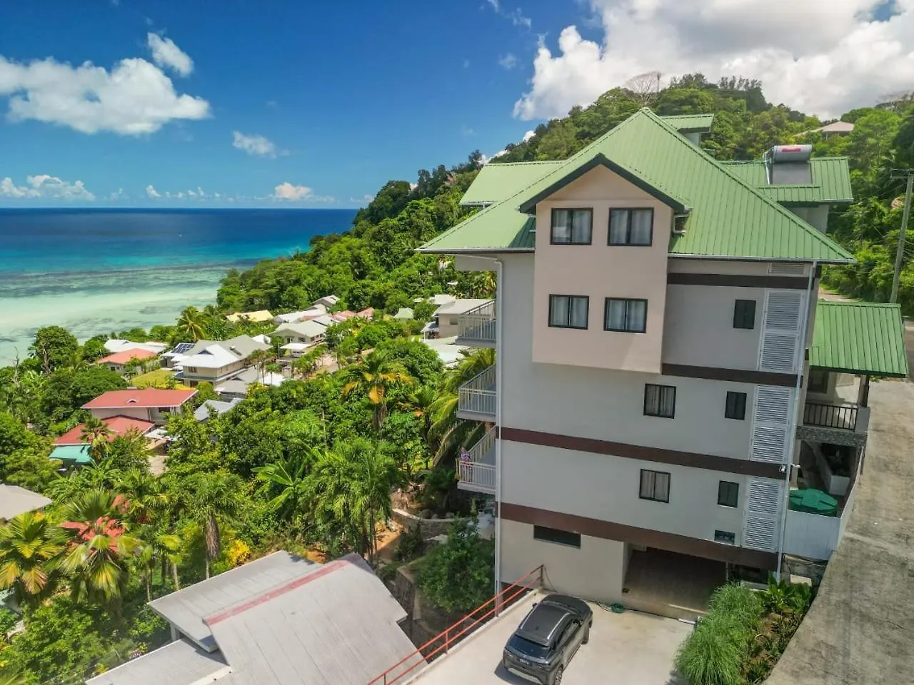 Jolie View Self Catering Apartments Victoria